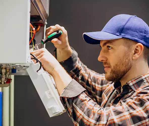 Expert Plumber for Tankless Water Heater Maintenance in Norwalk, CT: Schedule Professional Maintenance Services with Us